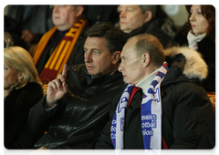 Prime Minister Vladimir Putin and Slovenian Prime Minister Borut Pahor attended the first 2010 World Cup qualifying match between the Russian and Slovenian national teams|14 november, 2009|21:00