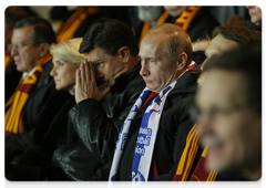 Prime Minister Vladimir Putin and Slovenian Prime Minister Borut Pahor attended the first 2010 World Cup qualifying match between the Russian and Slovenian national teams|14 november, 2009|21:00