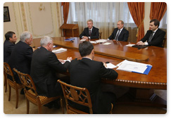 Prime Minister Vladimir Putin held a meeting with the leadership of the United Russia party