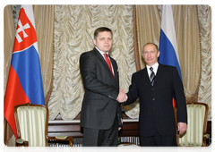 Prime Minister Vladimir Putin during a meeting with Slovak Prime Minister Robert Fico|16 november, 2009|14:35