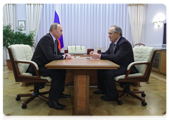 Prime Minister Vladimir Putin met with Mintimer Shaimiyev, President of Tatarstan|17 november, 2009|20:07