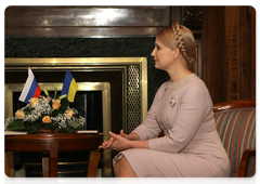 Премьер-министр Украины Ю.В.Тимошенко на встрече с В.В.Путиным, проходящей в Ялте|19 ноября, 2009|15:57