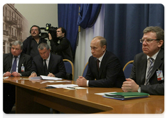Prime Minister Vladimir Putin meeting with his Moldovan counterpart Vladimir Filat|20 november, 2009|18:45