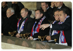 Vladimir Putin attended 2010 World Cup qualifying match between Russia and Germany in Luzhniki Stadium|10 october, 2009|14:38