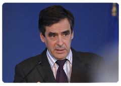 Russian Prime Minister Vladimir Putin and French Prime Minister Francois Fillon gave a joint press conference after the Russian-French talks|27 november, 2009|20:10