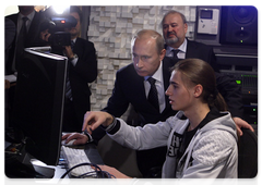 Vladimir Putin visited new pavilions and studios of the Sergei Gerasimov State University of Cinematography (VGIK)|3 november, 2009|18:44