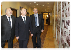 Vladimir Putin visited new pavilions and studios of the Sergei Gerasimov State University of Cinematography (VGIK)|3 november, 2009|18:44