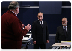 Vladimir Putin visited new pavilions and studios of the Sergei Gerasimov State University of Cinematography (VGIK)|3 november, 2009|18:44