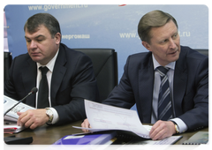 Minister of Defence Anatoly Serdyukov and Deputy Prime Minister Sergei Ivanov during a meeting on defence industry issues|30 november, 2009|17:58