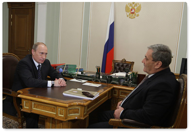 Prime Minister Vladimir Putin met with Vyacheslav Shtyrov, President of the Republic of Sakha (Yakutia)
