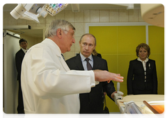 Председатель Правительства Российской Федерации В.В.Путин посетил ФГУ «Научно-исследовательский детский ортопедический институт им. Г.И.Турнера»|26 ноября, 2009|13:31
