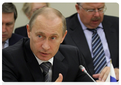 В.В.Путин принял участие в заседании Высшего органа Таможенного союза Российской Федерации, Республики Беларусь и Республики Казахстан на уровне глав правительств|11 декабря, 2009|18:33