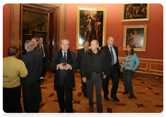 Председатель Правительства Российской Федерации В.В.Путин посетил Государственный Эрмитаж в Санкт-Петербурге|12 декабря, 2009|17:36