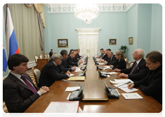 Prime Minister Vladimir Putin meeting with President of Croatia Stjepan Mesic|14 december, 2009|18:24