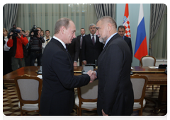 Prime Minister Vladimir Putin meeting with President of Croatia Stjepan Mesic|14 december, 2009|18:26