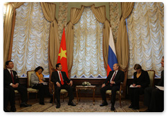 Prime Minister Vladimir Putin held talks with his Vietnamese counterpart Nguyen Tan Dung
