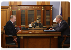 Vladimir Putin meeting with Federation Council Chairman Sergei Mironov|15 december, 2009|18:24