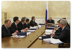 Prime Minister Vladimir Putin chairs a meeting of the Vnesheconombank Supervisory Board