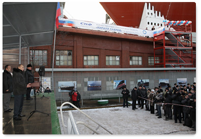 В.В.Путин принял участие в церемонии спуска на воду танкера «Кирилл Лавров»