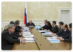 Prime Minister Vladimir Putin during a meeting of Government Commission on Foreign Investment|21 december, 2009|15:37