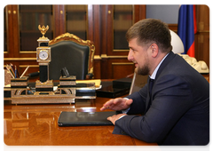 Chechen President Ramzan Kadyrov at a meeting with Prime Minister Vladimir Putin|21 december, 2009|15:37