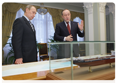 Prime Minister Vladimir Putin during a meeting with Sovcomflot President and CEO Sergei Frank|26 december, 2009|20:07