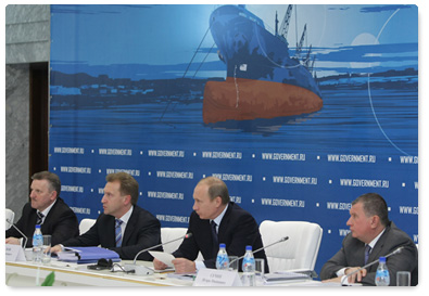 В.В.Путин провел совещание о развитии судостроительной промышленности Дальневосточного региона и по вопросам Стратегии социально-экономического развития Дальнего Востока и Байкальского региона