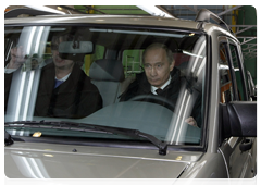Prime Minister Vladimir Putin visiting SOLLERS – Far East automotive plant and attending the opening ceremony|29 december, 2009|13:56