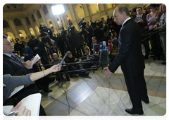Prime Minister Vladimir Putin taking questions from the media after his televised Q&A session “A Conversation with Vladimir Putin Continued”|3 december, 2009|19:07