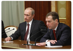 At the government’s final meeting for the year, President Dmitry Medvedev wished cabinet members a happy New Year