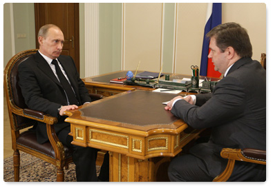 Prime Minister Vladimir Putin held a working meeting with Russian Energy Minister Sergei Shmatko
