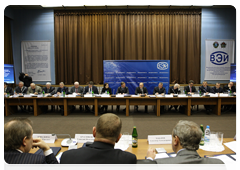 Prime Minister Vladimir Putin chairing a meeting of the Council of General and Chief Designers, Leading Scientists and Professionals of High-Tech Industries|7 december, 2009|15:58