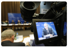 Prime Minister Vladimir Putin chairing a meeting of the Council of General and Chief Designers, Leading Scientists and Professionals of High-Tech Industries|7 december, 2009|15:59