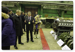 Prime Minister Vladimir Putin visited the Uralvagonzavod research and production company in Nizhny Tagil, which manufactures the next generation of Russian tanks