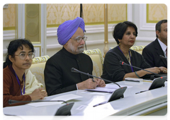 Prime Minister of India Manmohan Singh at the meeting with Prime Minister Vladimir Putin|7 december, 2009|15:08