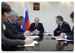 Председатель Правительства Российской Федерации В.В.Путин провел в г.Перми совещание в связи с пожаром в ночь на 5 декабря|8 декабря, 2009|15:25