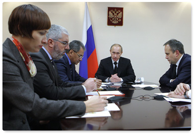 В.В.Путин провел в г.Перми совещание в связи с пожаром в ночь на 5 декабря
