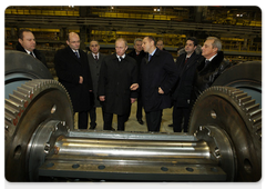 Председатель Правительства Российской Федерации В.В.Путин в ходе рабочей поездки на Урал посетил Уральский завод железнодорожного машиностроения|8 декабря, 2009|20:23