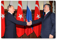 Vladimir Putin met with Turkish President Abdullah Gul