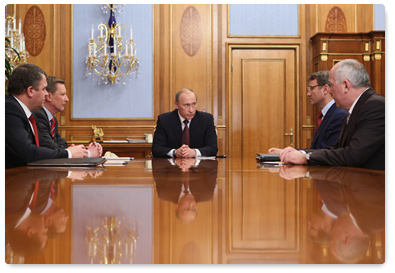 Prime Minister Vladimir Putin met with Deputy Prime Minister Sergei Ivanov, Defence Minister Anatoly Serdyukov, Sberbank CEO German Gref and Russian Technology Corporation CEO Sergei Chemezov