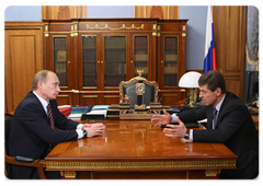 Prime Minister Vladimir Putin held a meeting with Deputy Prime Minister Dmitry Kozak|17 february, 2009|11:00