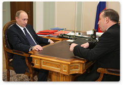 Prime Minister Vladimir Putin met with Governor of the Altai Territory Alexander Karlin