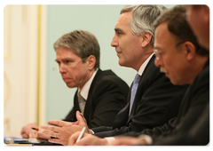 Prime Minister Vladimir Putin met with Siemens AG CEO Peter Loescher|3 february, 2009|18:00