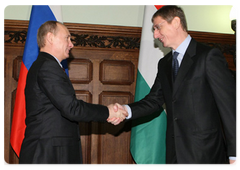 Hungarian Prime Minister Ferenc Gyurcsany and Russian Prime Minister Vladimir Putin|10 march, 2009|12:00