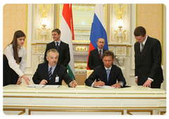 A series of documents were signed in the wake of the Russian-Hungarian intergovernmental consultations, supervised by Prime Minister Vladimir Putin and Hungarian Prime Minister Ferenc Gyurcsany|10 march, 2009|12:00