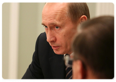 Prime Minister Vladimir Putin chaired a meeting on economic issues|16 march, 2009|16:00