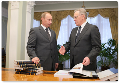 Prime Minister Vladimir Putin met with the President of the Russian Academy of Sciences, Yuri Osipov