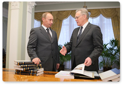 Prime Minister Vladimir Putin met with the President of the Russian Academy of Sciences, Yuri Osipov