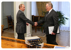 Vladimir Putin had a meeting with the President of the Russian Academy of Sciences, Yuri Osipov|2 march, 2009|15:00