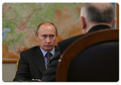 Russian Prime Minister Vladimir Putin  meeting with Dagestan President Mukhu Aliyev|20 march, 2009|15:30